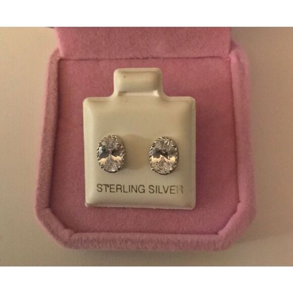 New~2.65 Ct. Oval Cut Rope Texture Frame Sim Diamond Stud Earrings~.925 SS - Picture 1 of 3